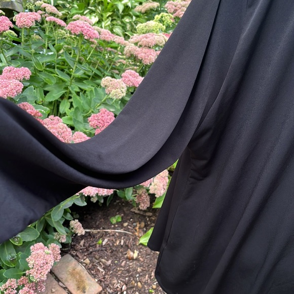 Women’s black jacket Avenue 22-24 EUC - Picture 5 of 5